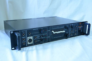 ROLAND SVC-350 VOCODER svc 350 vintage 11-band vocoder 117V vp-330