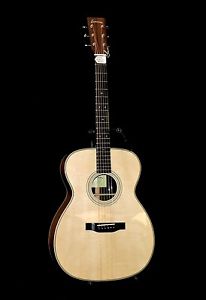 Eastman E20OM Traditional Series