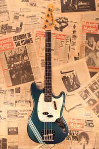 Fender 1971 Mustang Bass "Competition Burgundy" Used  w/ Hard case