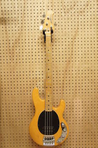 2006 MUSIC MAN STINGRAY Electric Bass Free Shipping w/HC