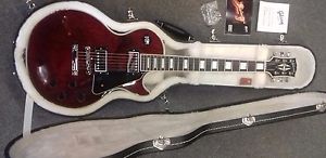 Gibson Les Paul Custom Classic electric guitar, 2011, pre owned with hardcase