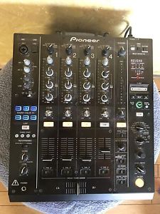 PIONEER DJM-900 NEXUS Professional DJ MIXER