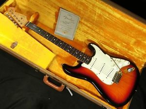 Fender Custom Shop 1960 Stratocaster 3 Tone Sunburst Free shipping From JAPAN