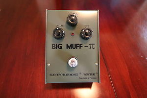 Electro Harmonix Sovtek Green Russian Big Muff Pi Bubble Font V7 1990s DarkGreen