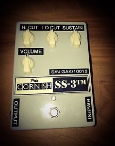 Pete Cornish SS-3 Overdrive and Distortion Guitar Effects Pedal near mint