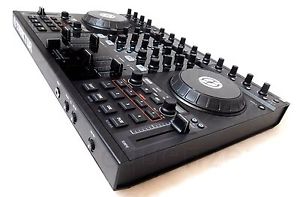 Native Instruments Traktor Kontrol S4 Traktor Pro 2 Software +UDG Bag + Garantie