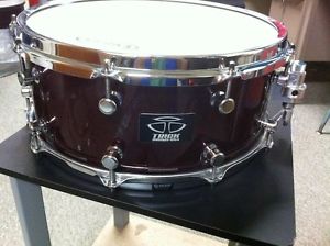 Trick Aluminiu 14x6 Snare Drum, Red Finish