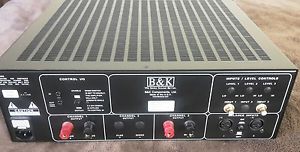 B&K BK Components Reference 2220 Amplifier