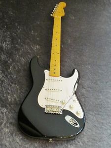 Fender Japan ST57-US BLK free shipping