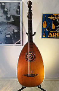 Gitarren-Laute um 19 Jh. mit KOPF von Wagner