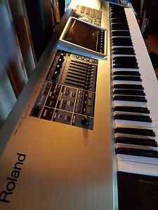 Roland Fantom-G7 Keyboard Synthesizer, Pristine condition, Original box!