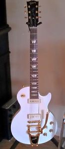 GIBSON LES PAUL 1950's TRIBUTE WHITE W/ BIGSBY
