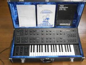 Used YAMAHA CS-15 Vintage Analog Synthesizer with Hard case EMS Free ship