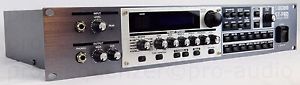 Boss GT-Pro Preamp Guitar Multieffekt Processor Top Zustand + 1.5 Jahre Garantie