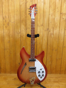 Rickenbacker 330 Fiver10 Used  w/ Hard case