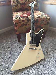 2005 Gibson Explorer - Excellent Condition
