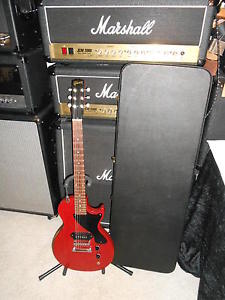 Gibson 2003 Melody Maker worn faded cherry P90