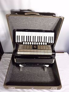 HOHNER VERDI V  AKKORDEON   -   SONDERPREIS     -   120/4      1A ACCORDION !