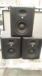 (3 speakers) JBL SR6328P