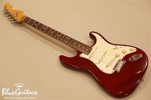 Fender American Standard Stratocaster-Candy Apple Red Electric Guitar