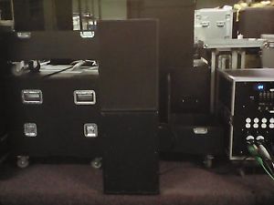 a pair of EAW 200e with road case.