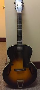 1939 kalamazoo (Gibson made) KG 22 Archtop acoustic guitar, very good condition