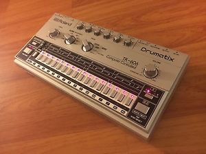 ROLAND TR-606 DRUMATIX DRUM MACHINE - VINTAGE