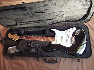 Vintage 1983 Fender Japan JV Stratocaster ST62 1962 reissue strat MIJ w/case!