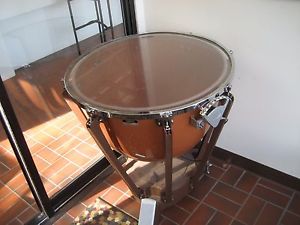 SUPERB YAMAHA FIBERGLASS SINGLE 29 TIMPANI, RECENT PRODUCTION, PRISTINE!.