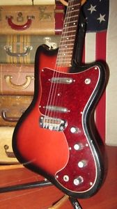 Vintage 1960's Danelectro Silvertone Hornet Electric Guitar Lipstick Pickups