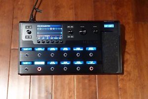 Line 6 Helix Multi-Effects Guitar Effect Pedal - New to You