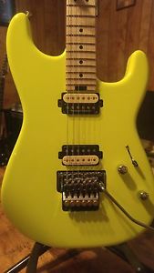 Charvel San Dimas SD1 2H Promod upgraded Floyd Rose Hard Case
