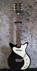 1963 Danelectro / #4011 Shorthorn model with vibrato Jimmy Page