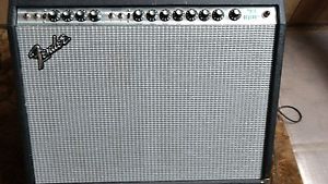 Vintage Fender Twin Reverb Silverface RARE 135 watts Casters & Legs Must See!!