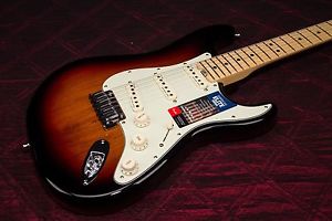 Fender American Elite Stratocaster - 3-color Sunburst with 030208