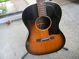 Gibson Lg1 guitar "1961"