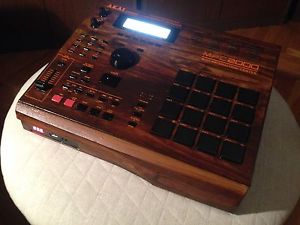 AKAI MPC 2000 PROTOTYPE RARE FIRST SERIES FROM1996 CUSTOM MIDI PRODUCTION CENTER