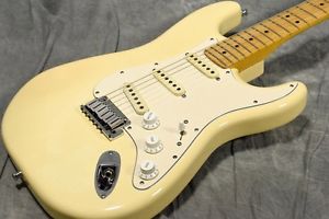 Fender American Standard Stratocaster Vintage White Electric Guitar