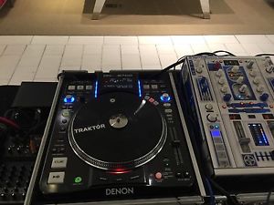Denon DJ Denon DN-3700 Professional CD/Media Players (Pair)