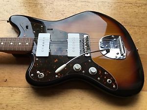 FENDER LEFT-HANDED JAZZMASTER T-SERIAL (2007-10) 3-TONE SUNBURST MIJ JAPAN LEFTY