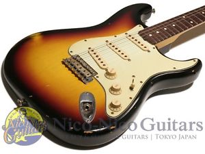 Fender 2008 '60 Stratocaster Relic (Sunburst) Electric Guitar Free Shipping