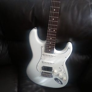 Suhr Classic Pro OLYMPIC WHITE Electric Guitar INDIAN ROSEWOOD FINGERBOARD