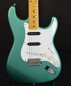 Fender Japan ST-57 From JAPAN free shipping #A431