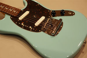 Fender Japan 69 Reissue Mustang MG69/SBL Electric Guitar Made in Japan JD-Serial