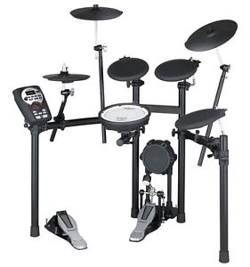 Roland TD11 Drumkit / Simmons DA50 Speaker / DW Pedal / Drum Throne