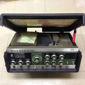 Roland Space Echo RE-201 [Very Good!!]  with 2 Replacement tapes