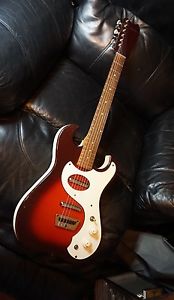 Old Silvertone 1457 Electric Guitar Red And Glittered Very Clean