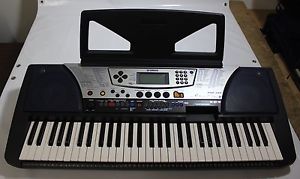 Yamaha PSR-340 Electronic Keyboard Synthesizer 61 Key +AC Adapter, Stand & Rest