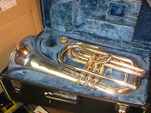 Yamaha Marching Baritone YBH301M horn YBH 301 Bb Silver w.Case & Mouthpiece #5G