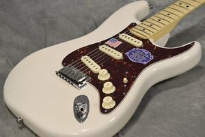 Fender American Deluxe Stratocaster Maple Electric Guitar Free Shipping
